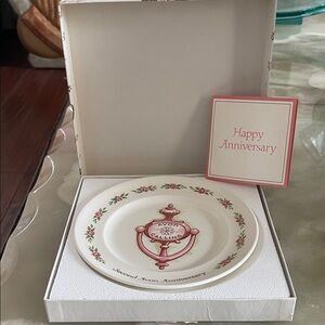 Vintage 1970’s Avon “The Avon Doorknocker” Second Anniversary Collector Plate